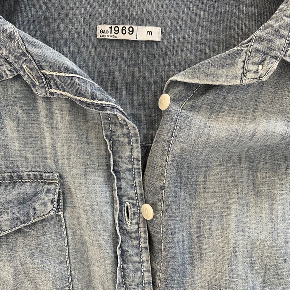 Gap 1969 Denim Shirt - Picture 6 of 9
